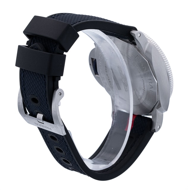 Panerai Submersible QuarantaQuattro PAM01391 Image 3